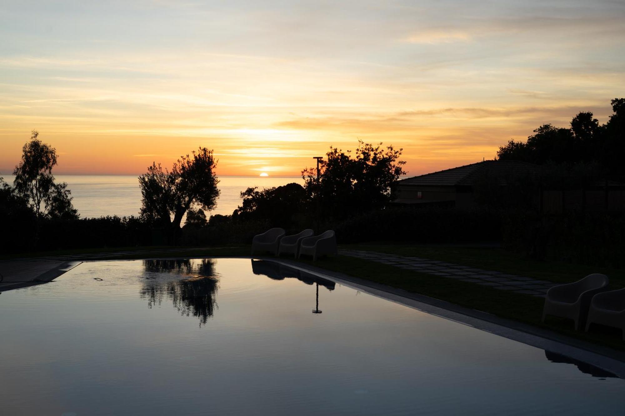 Hang Loose Cottage Hotel & Resort 4 Stelle Gizzeria Calabria Exterior foto